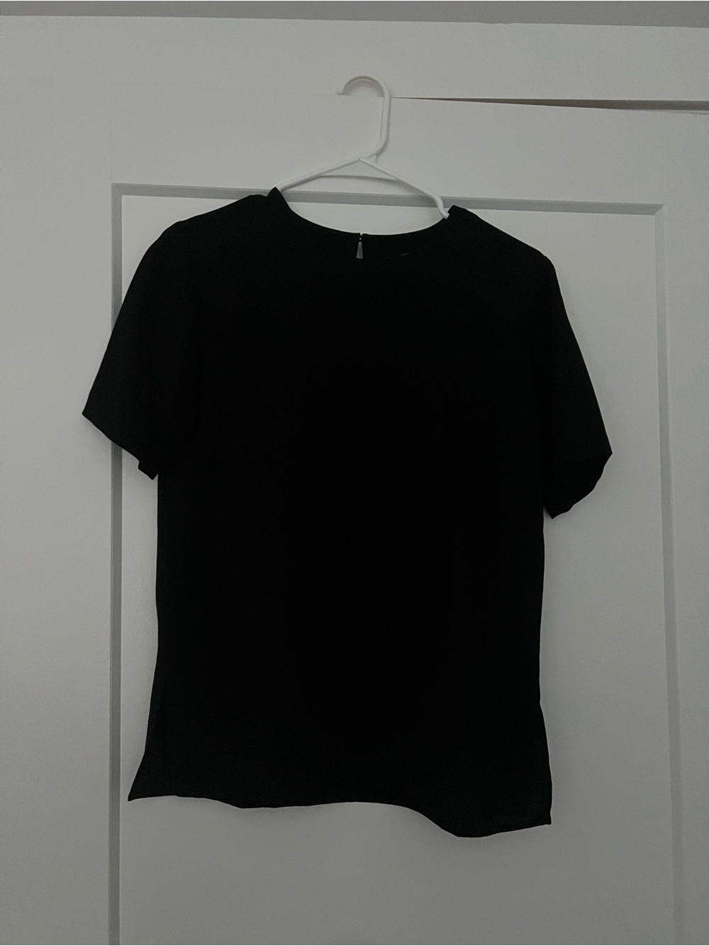 Forever 21 Black Short-Sleeve Blouse